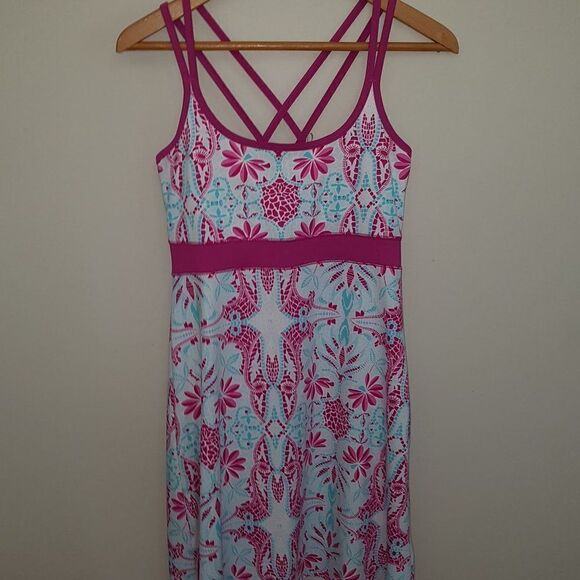 LOLA Athletic Sports Dress Fuchsia, Turquoise White Flower Pattern A-Line MEDIUM - Picture 3 of 11